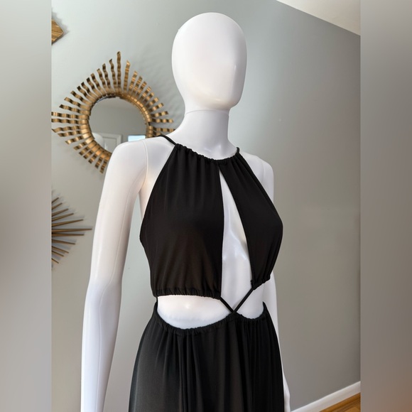 Lulu’s - Sultry Something Black Backless Maxi Dress - Picture 6 of 12